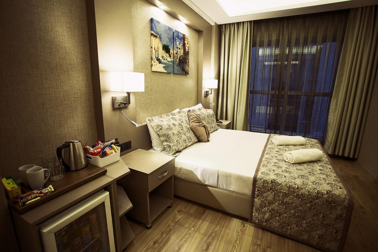 Hotel Iz Smirne Esterno foto